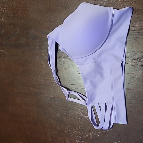 Victoria's Secret Like New lavender criss cross sports bra lined soft adjustable - Picture 7 of 11